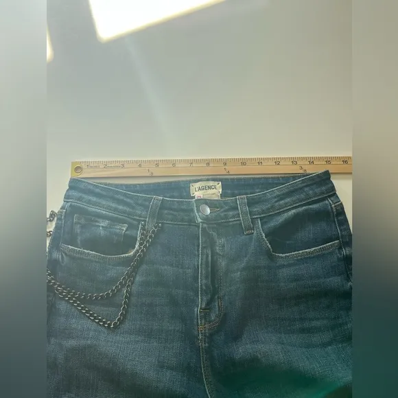 L'AGENCE Luna High Rise Straight Leg Chain detail Jean Size 29