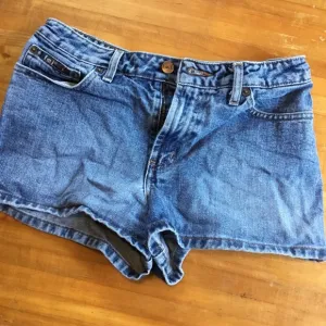 LEI “Daisy Duke” style denim shorts