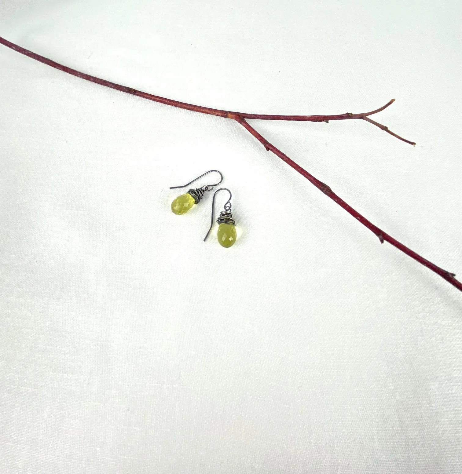 Lemon Quartz Briolette with silver earring