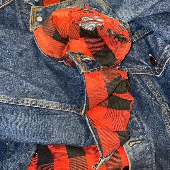 Levi Strauss&amp;Co Vintage 100% Cotton Pocket Red Flannel Lined Jean Jacket Size 42