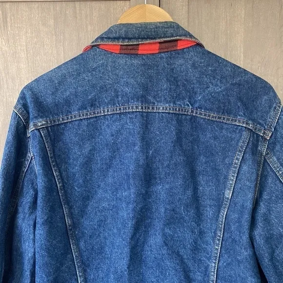 Levi Strauss&amp;Co Vintage 100% Cotton Pocket Red Flannel Lined Jean Jacket Size 42