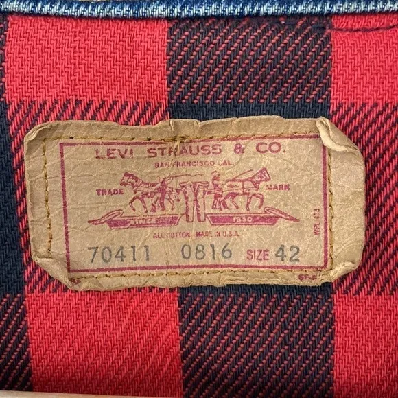 Levi Strauss&amp;Co Vintage 100% Cotton Pocket Red Flannel Lined Jean Jacket Size 42