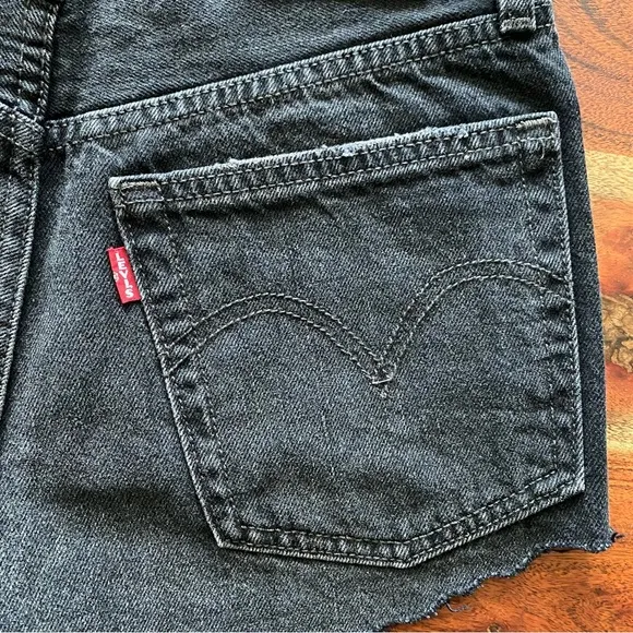 Levi’s 501 Black Denim Raw Hem Shorts - 24