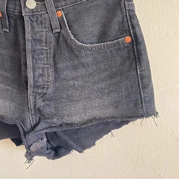 Levi’s 501 Black Denim Raw Hem Shorts - 24