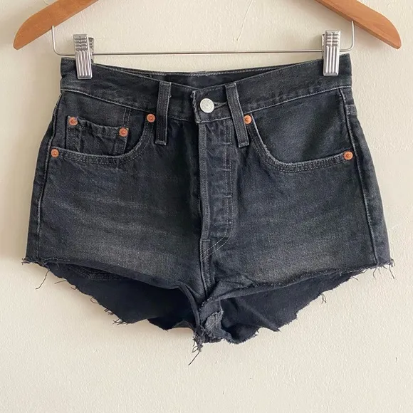Levi’s 501 Black Denim Raw Hem Shorts - 24