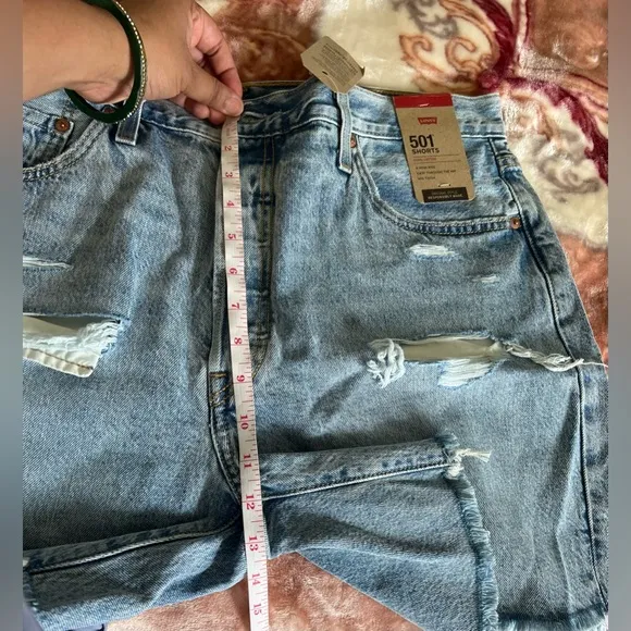 Levi's Premium 501 Mid Thigh Women’s Shorts