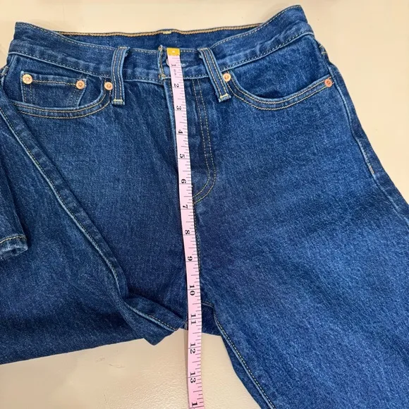 Levi’s Premium Women’s Wedgie Fit High Rise Button Fly Ankle Jeans Dark Wash 25
