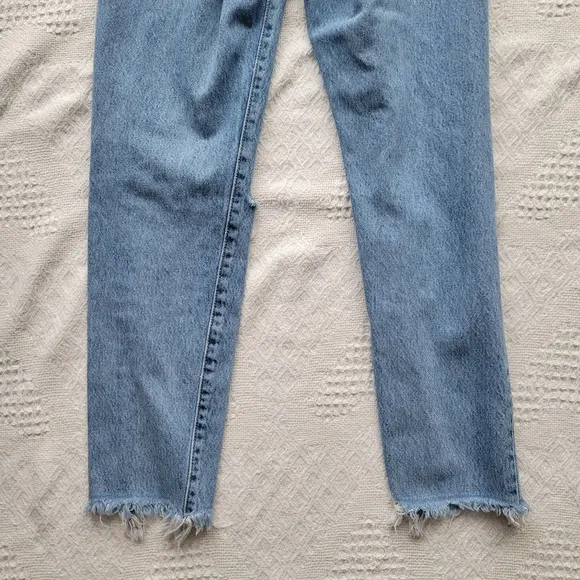 Levi's Wedgie Distressed Knee High Waisted 100% Cotton Denim Jeans- Medium Wash