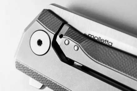 LIONSTEEL MYTO CARBON FIBER