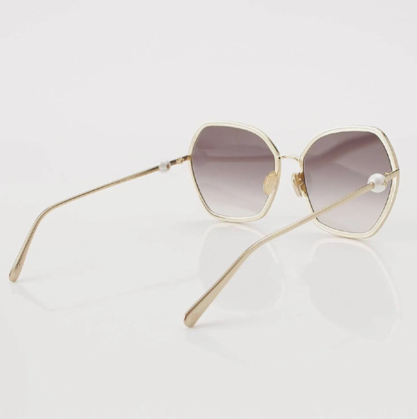 Louis Vuitton Gold Z6012U Pearl embellished Sunglasses