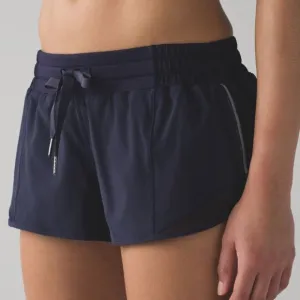 Lululemon Hotty Hot Short 2.5&quot; - Midnight Navy