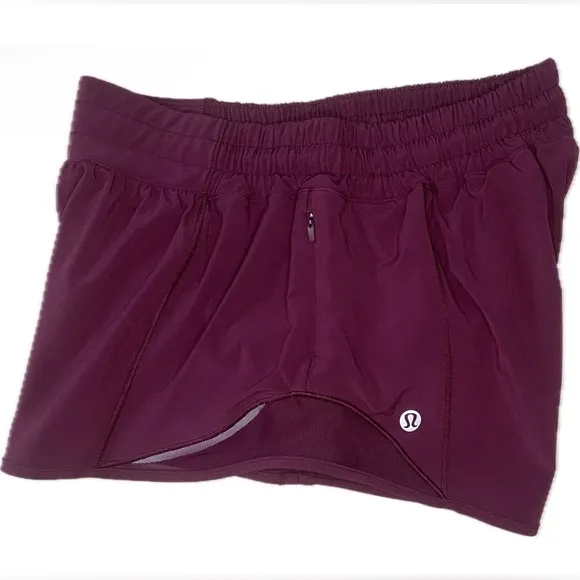 LULULEMON ❤️❤️  HOTTY HOT SHORTS