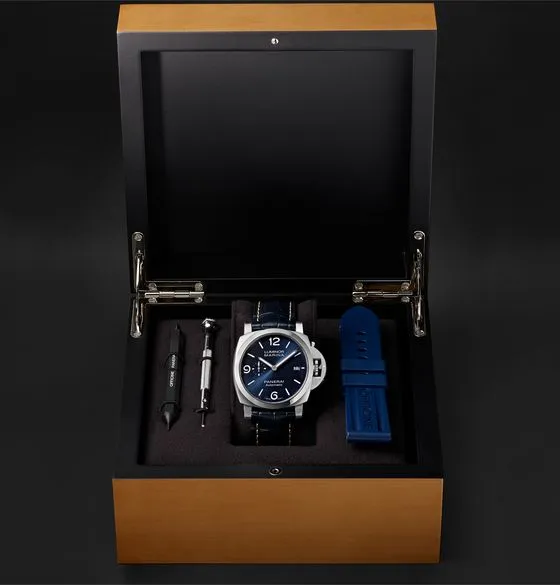 Luminor Marina Automatic 44mm Stainless Steel and Alligator Watch