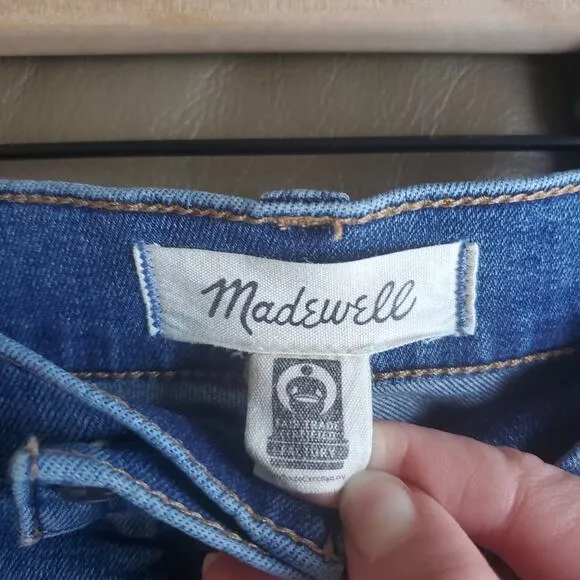 Madewell 10&quot; High-Rise Roadtripper Jeans in Ridgefield Wash: Zip-Front Edition