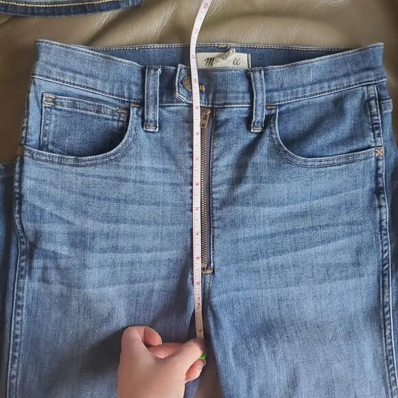 Madewell 10&quot; High-Rise Roadtripper Jeans in Ridgefield Wash: Zip-Front Edition