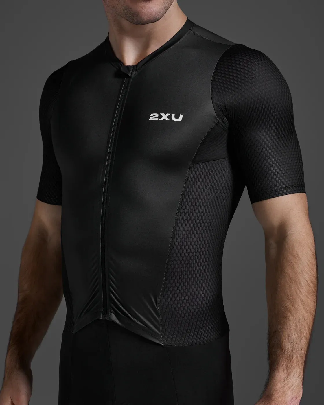 Men's 2XU Aero Hex Sleeved Trisuit