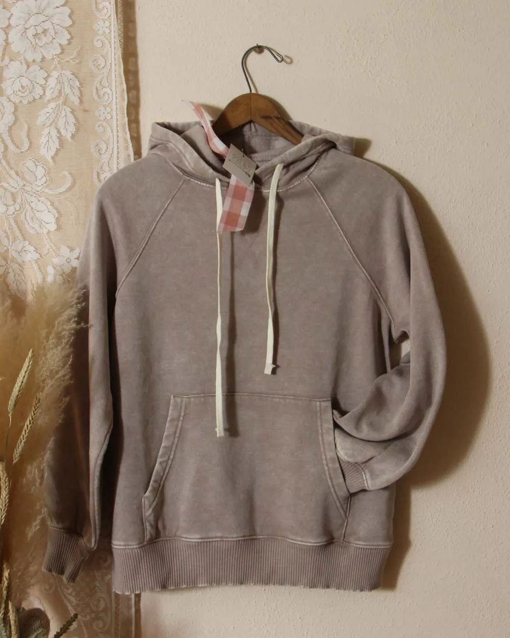 Mineral Dye Sweatshirt in Taupe