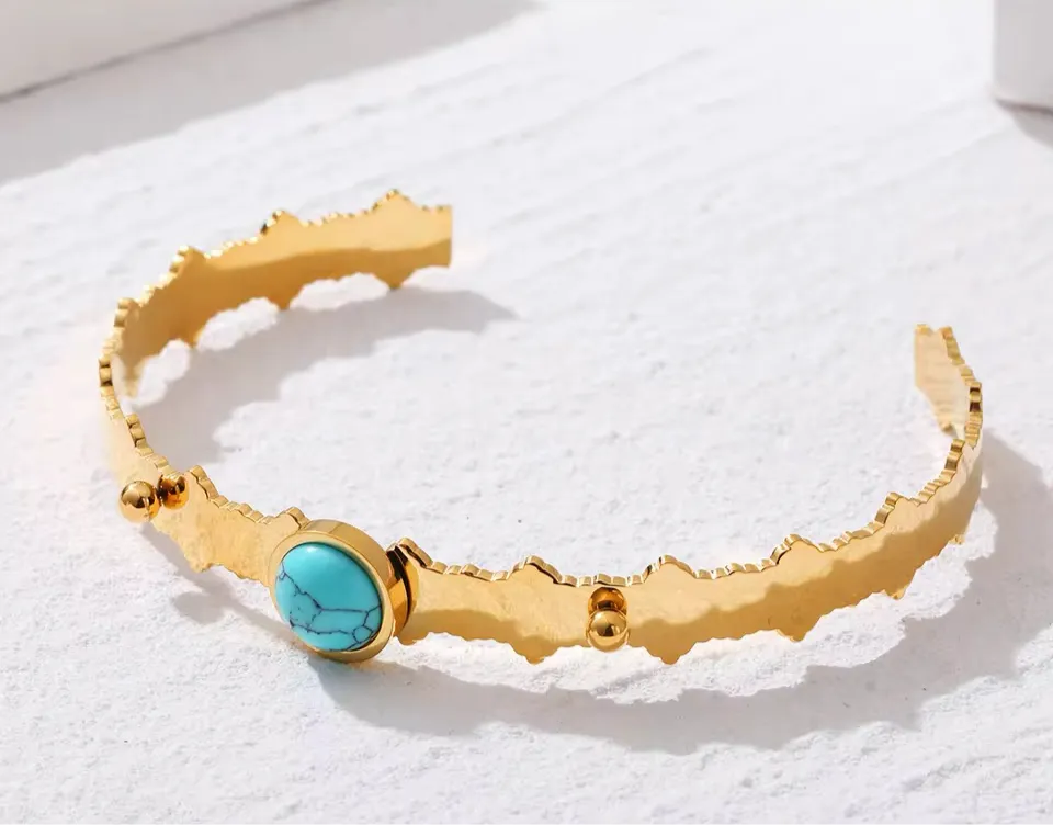 Minimalist Askew Azure Cuff