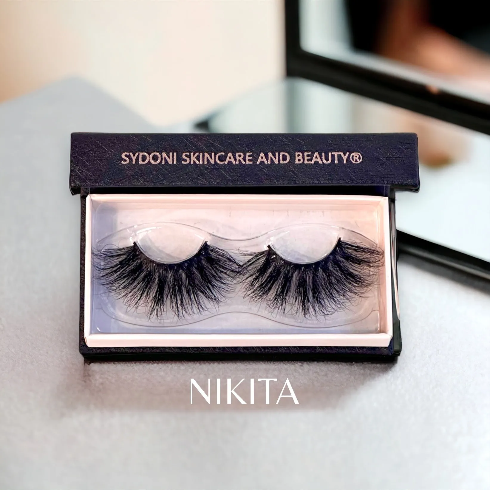 MINK LASHES with FELT TIP LASH GLUE AND EYELINER IN ONE
