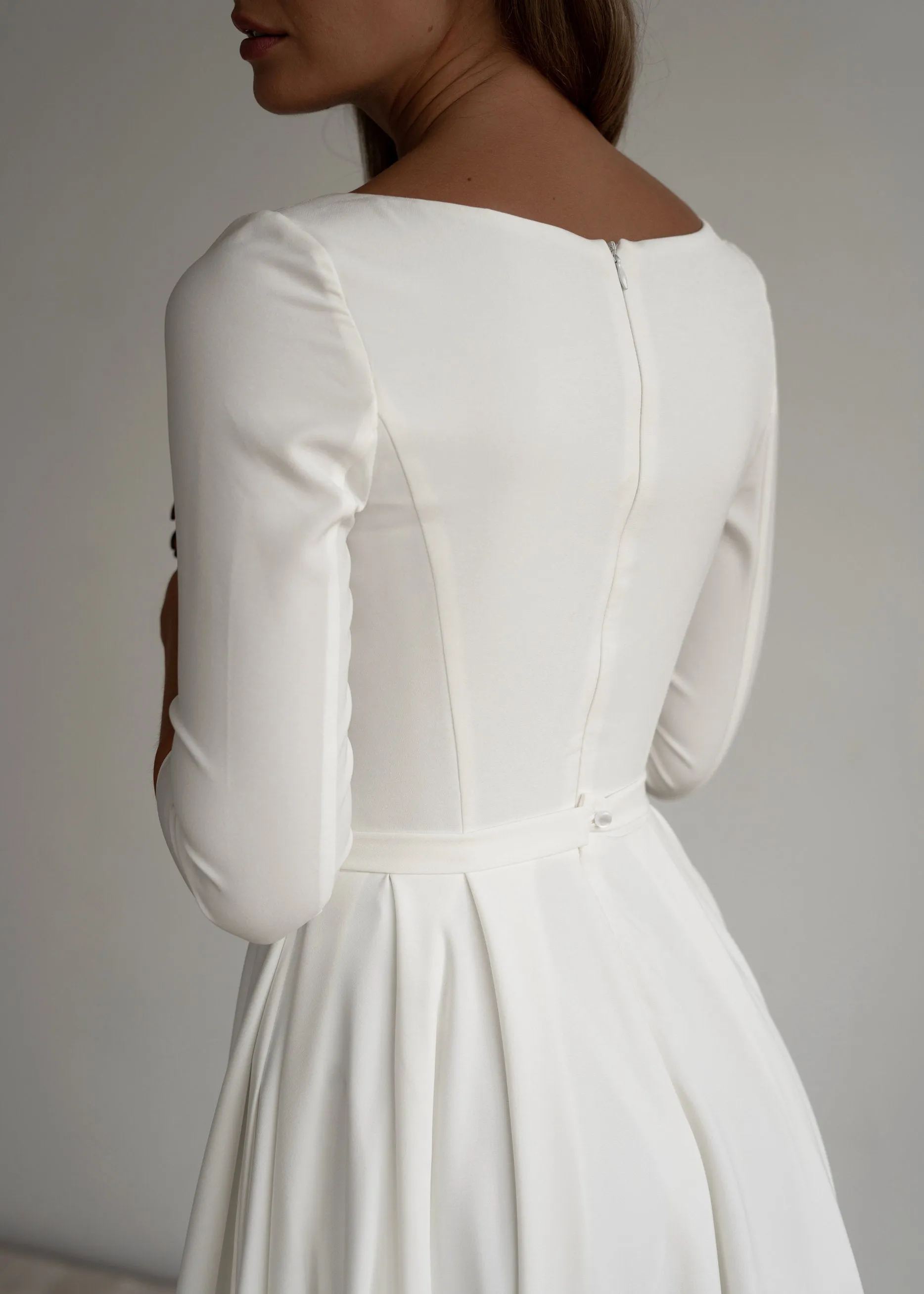Modest Long Sleeve Wedding Dress with Pocket