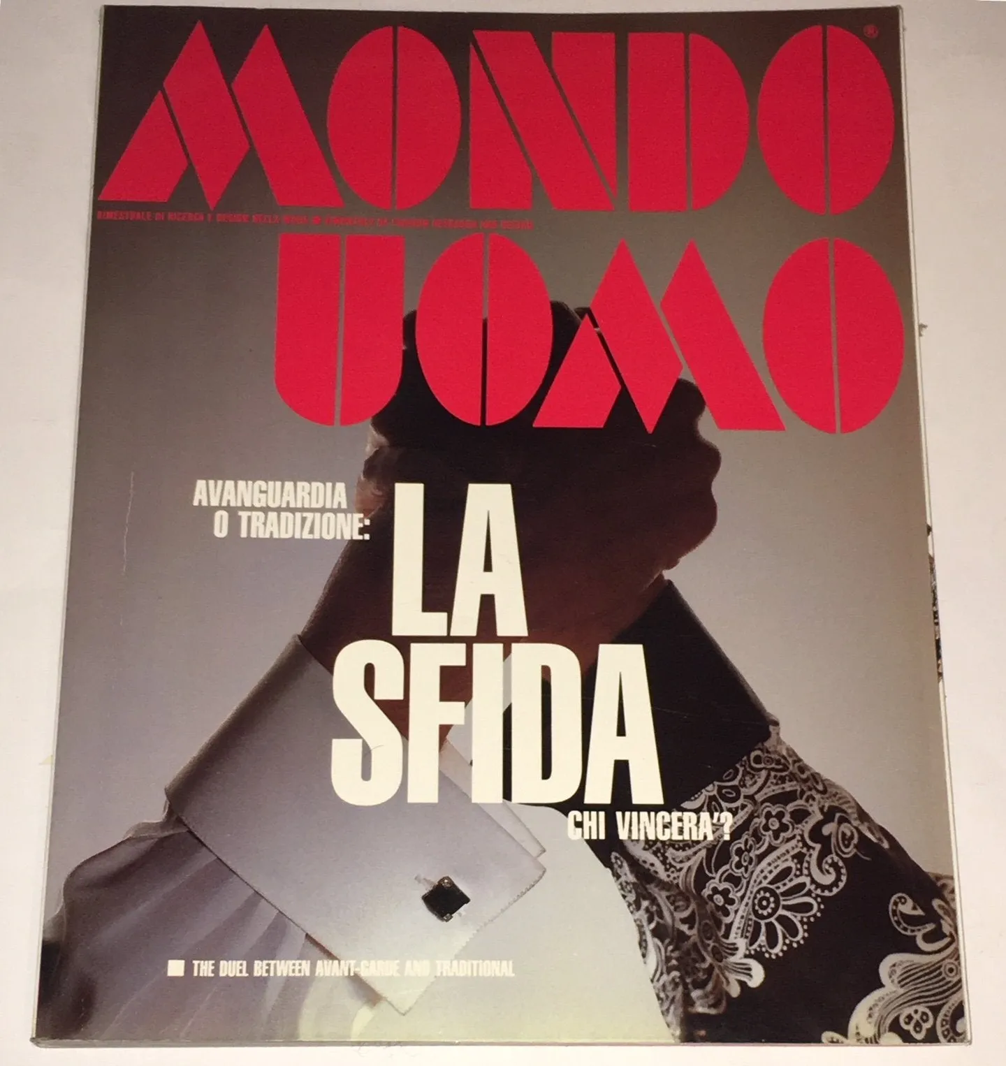 MONDO UOMO Magazine October 1989 With English text ITALIAN Fashion