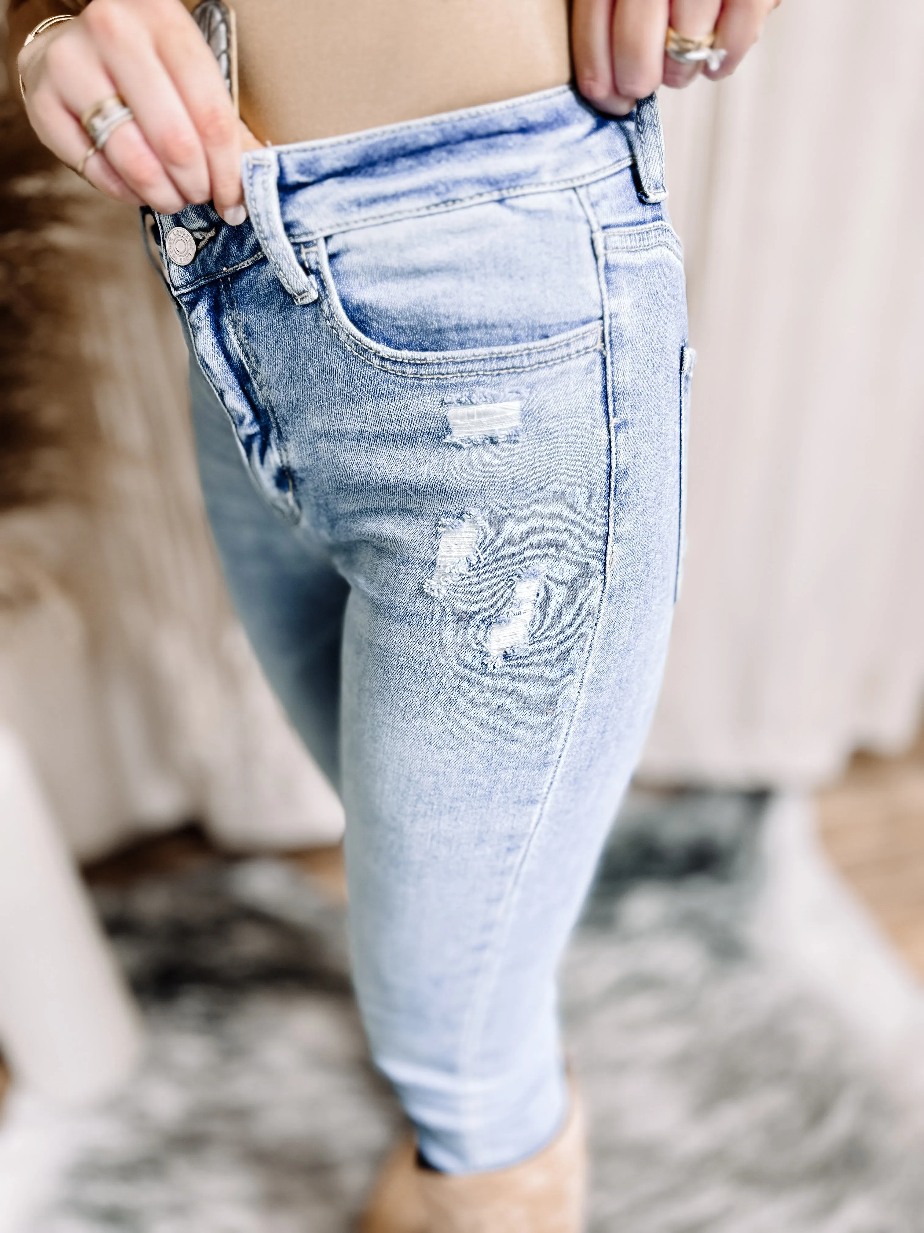 Nancy High Rise Skinny Jean