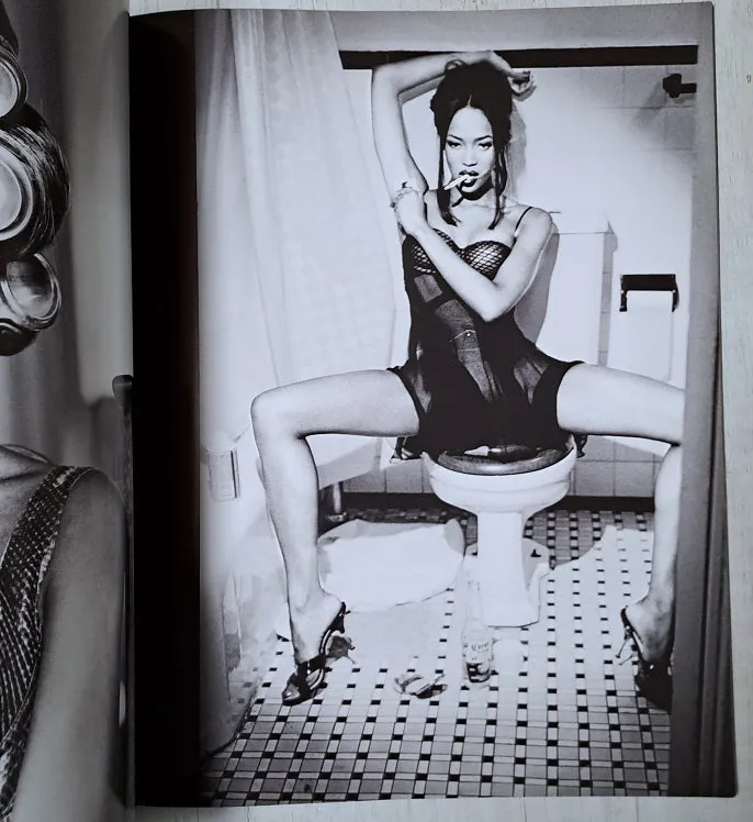 Naomi Campbell RETROSPECTIVE Book 2008 Fashion Photo Exhibition catalog