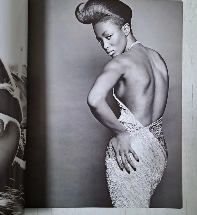 Naomi Campbell RETROSPECTIVE Book 2008 Fashion Photo Exhibition catalog