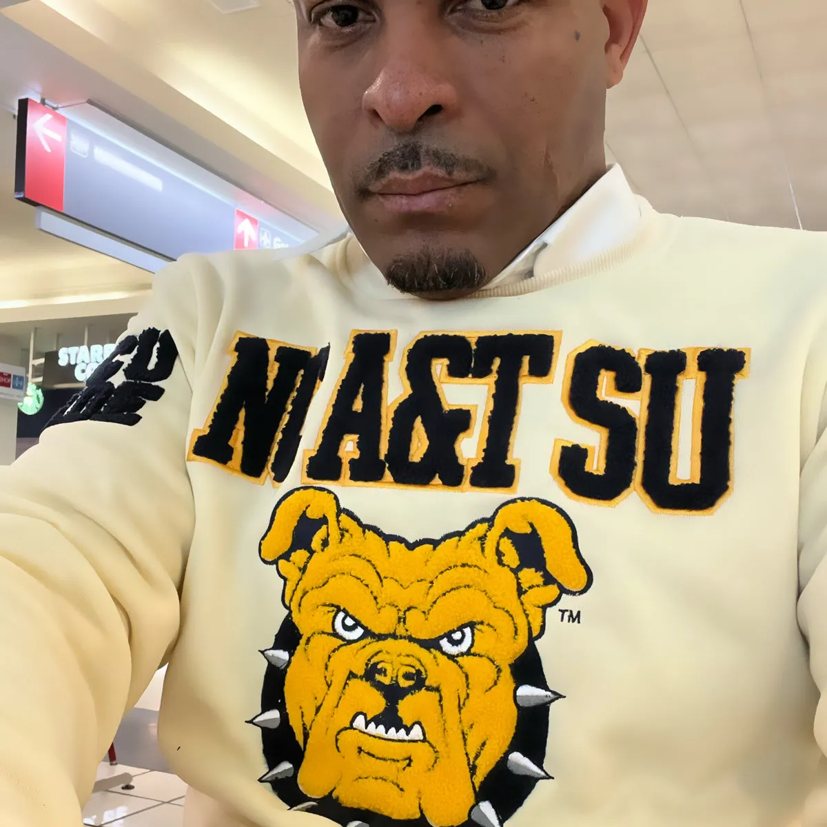 NC A&T SU Vintage CREAM Chenille | CREAM UNISEX SWEATSHIRT