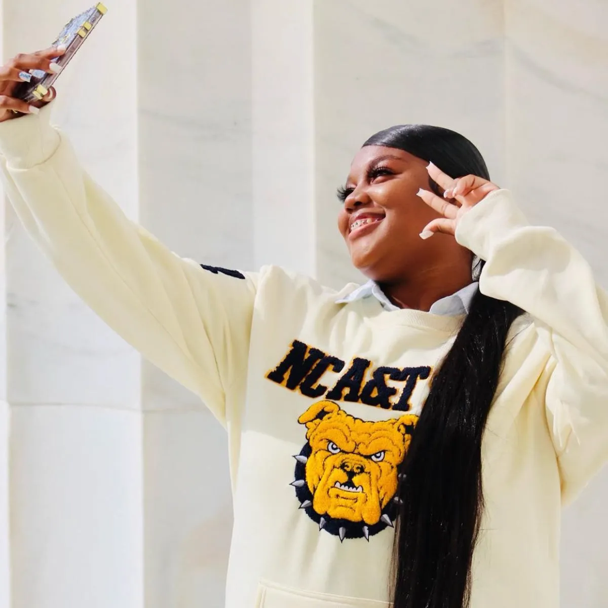 NC A&T SU Vintage CREAM Chenille | CREAM UNISEX SWEATSHIRT
