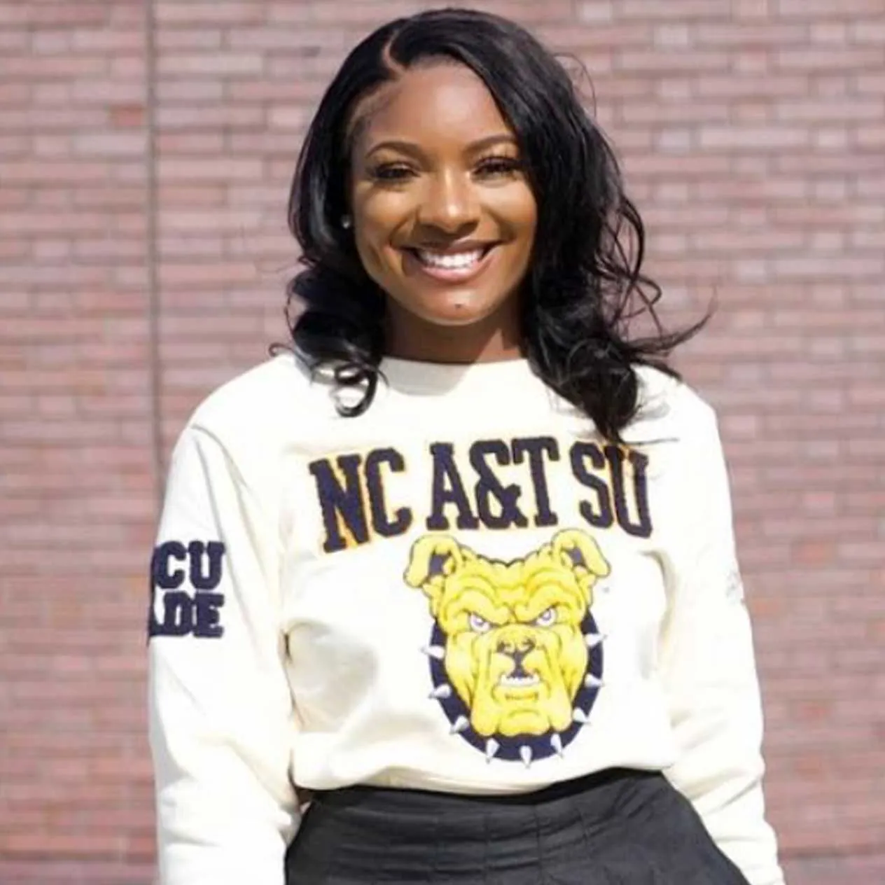 NC A&T SU Vintage CREAM Chenille | CREAM UNISEX SWEATSHIRT