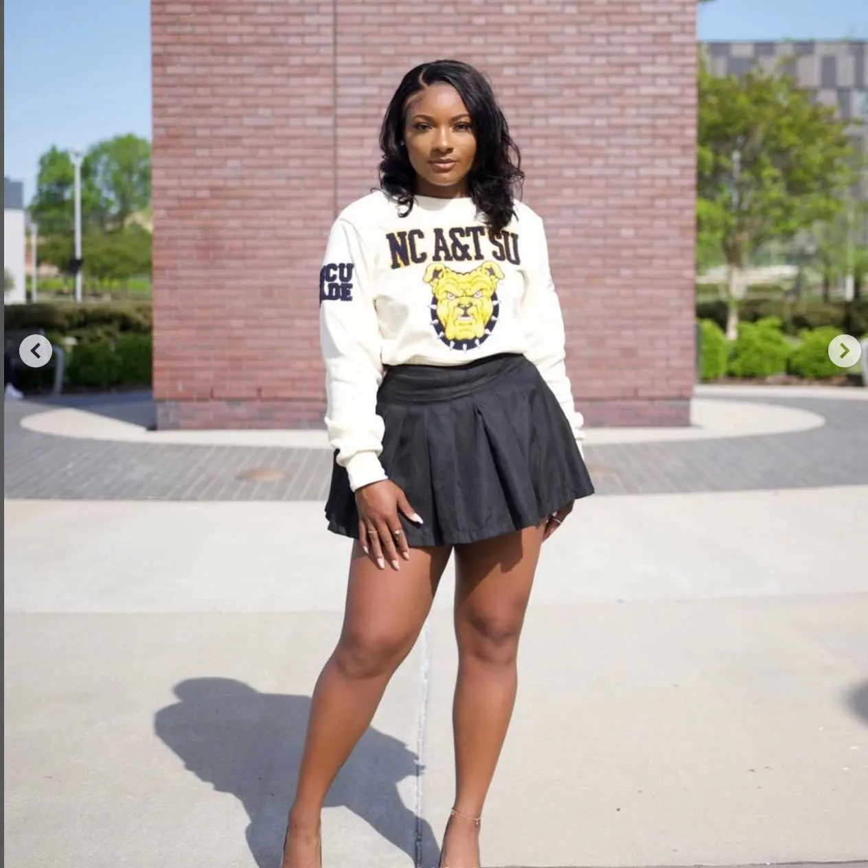 NC A&T SU Vintage CREAM Chenille | CREAM UNISEX SWEATSHIRT