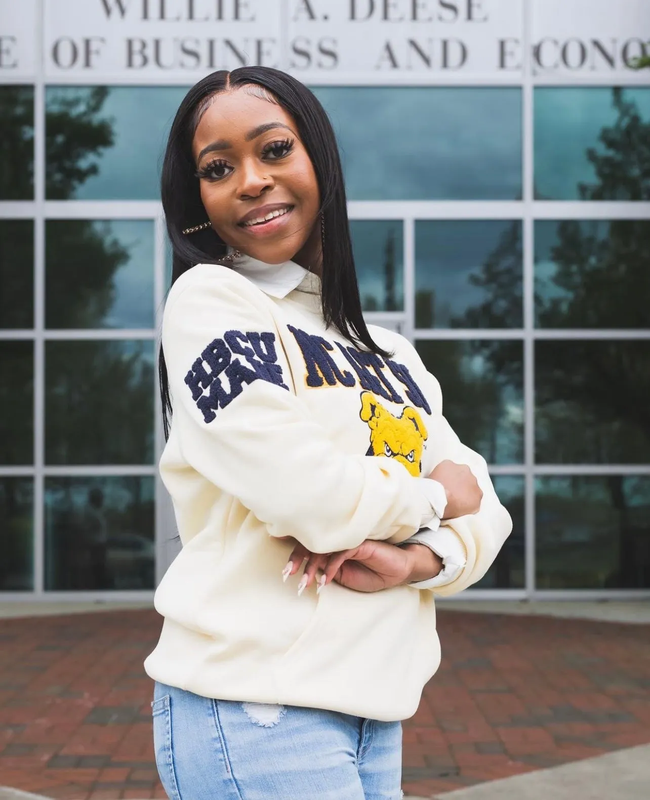 NC A&T SU Vintage CREAM Chenille | CREAM UNISEX SWEATSHIRT