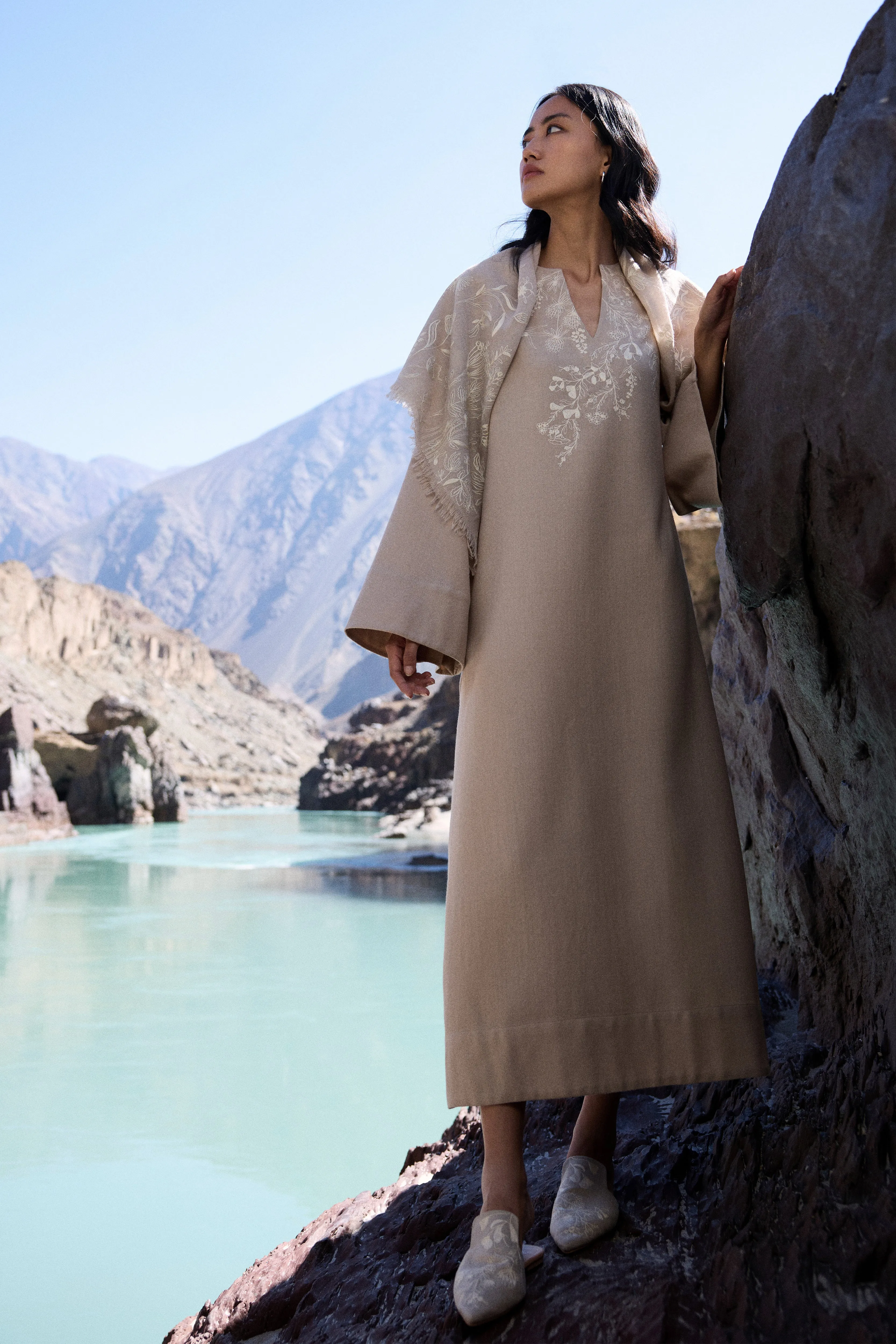 Neh Woollen Kaftan Dress (Natural) & Sand Woollen Himalayas Scarf (Natural)