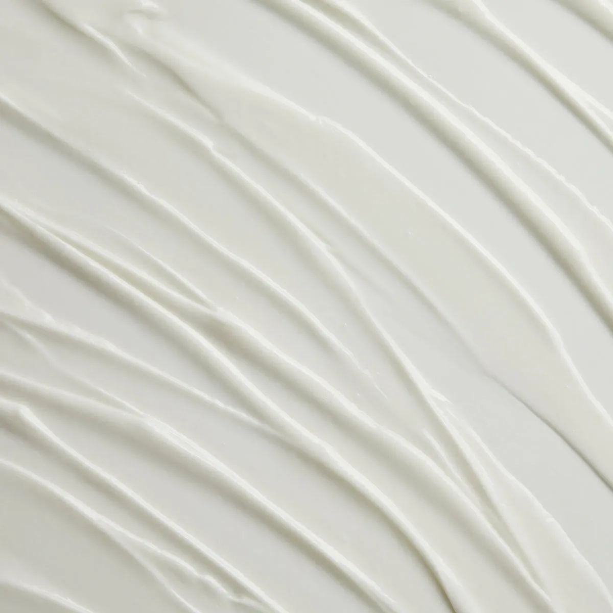 NEW Real Luxury Multi-Mineral Body Milk 30ml - €11
