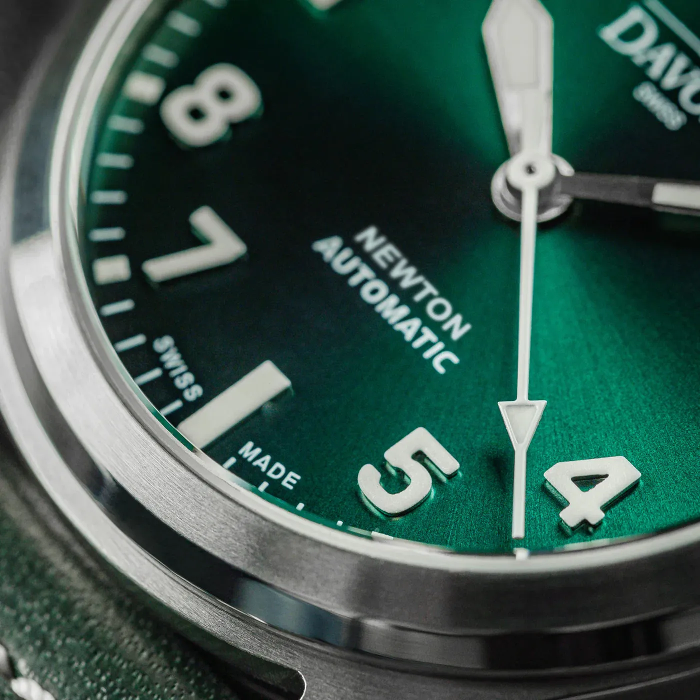 Newton Automatic 40mm Green Green Pilot Watch 16153075