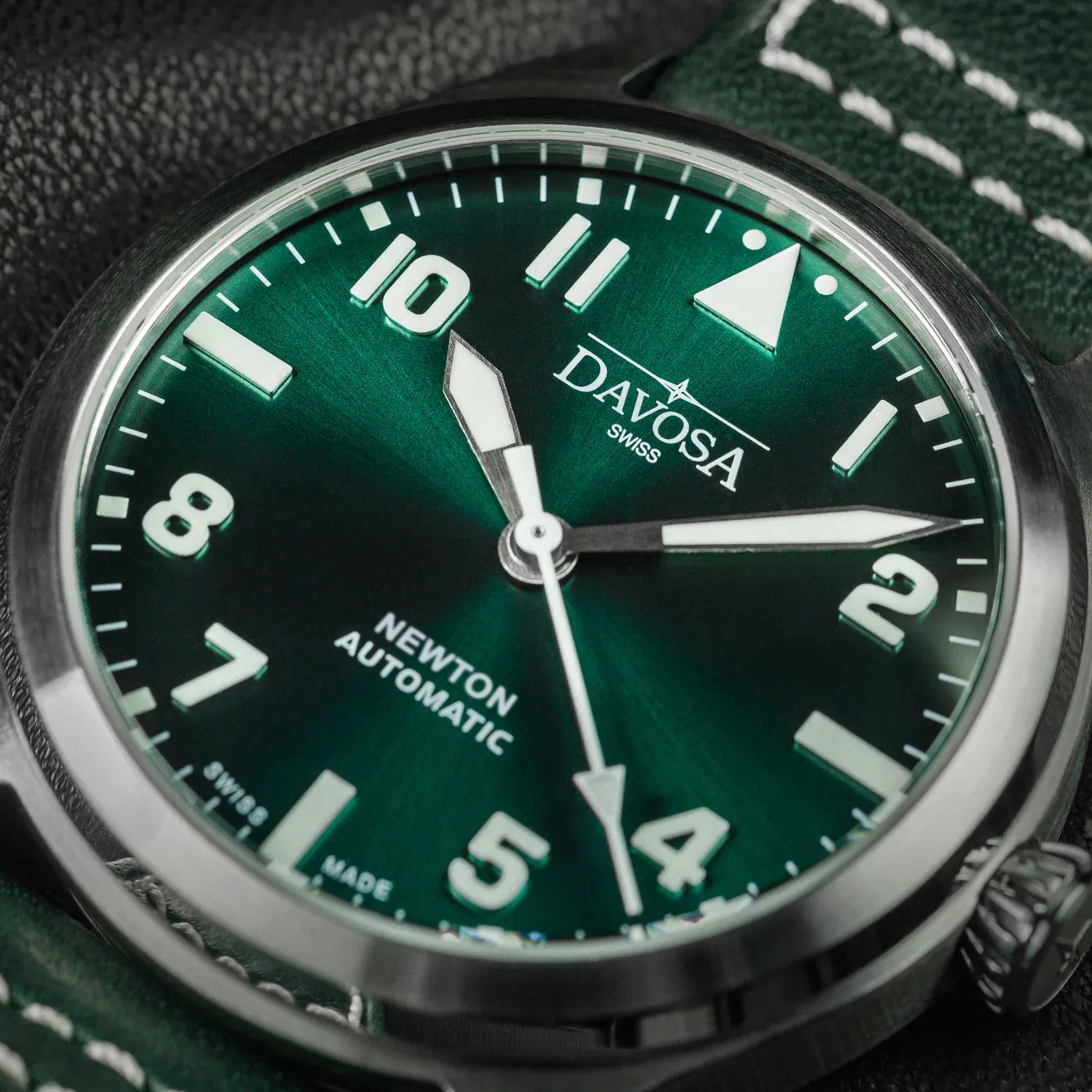 Newton Automatic 40mm Green Green Pilot Watch 16153075