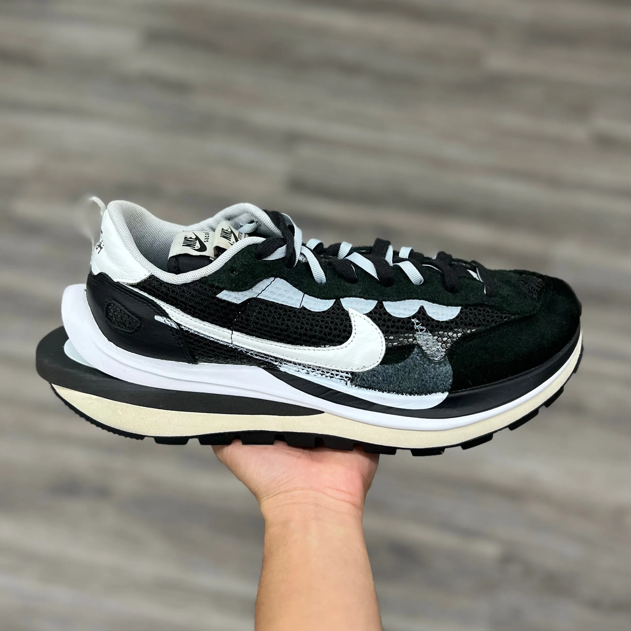 Nike Sacai Vaporwaffle Sport "Black White"