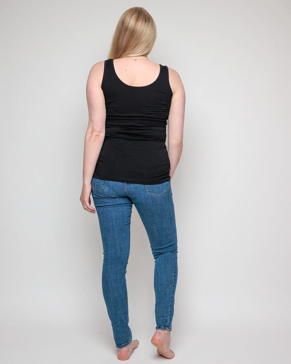 Nursing Vest in Black
