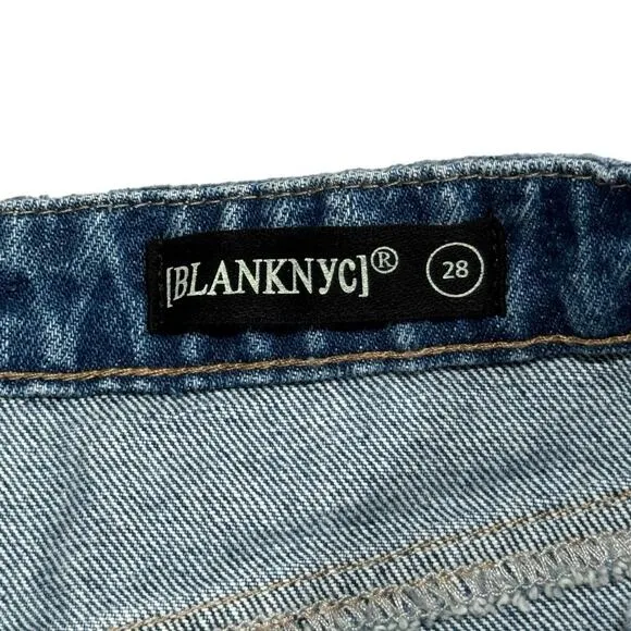 NWT! Blank NYC Cruise Control Denim Shorts - Size 28