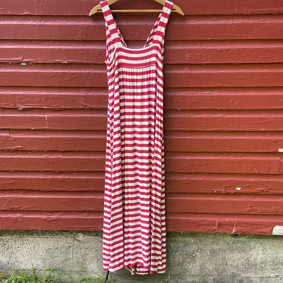 NWT Kikee Pants Candy Cane Stripe Print Simple Twist Nightgown Women's Size M