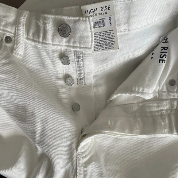 NWT Lucky Brand High Rise Mom Jeans Size 4