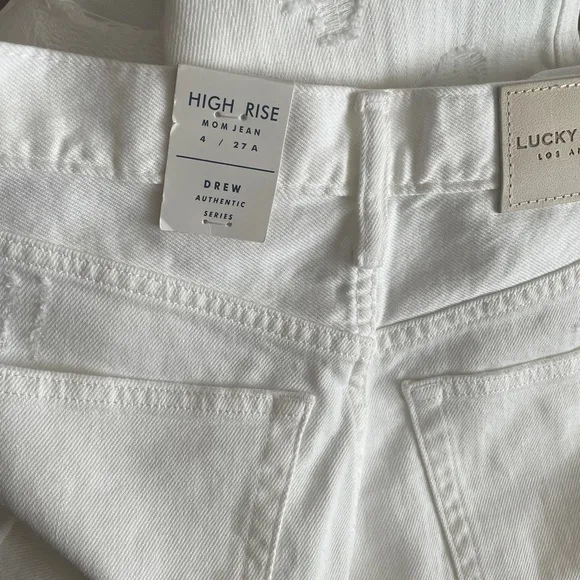NWT Lucky Brand High Rise Mom Jeans Size 4