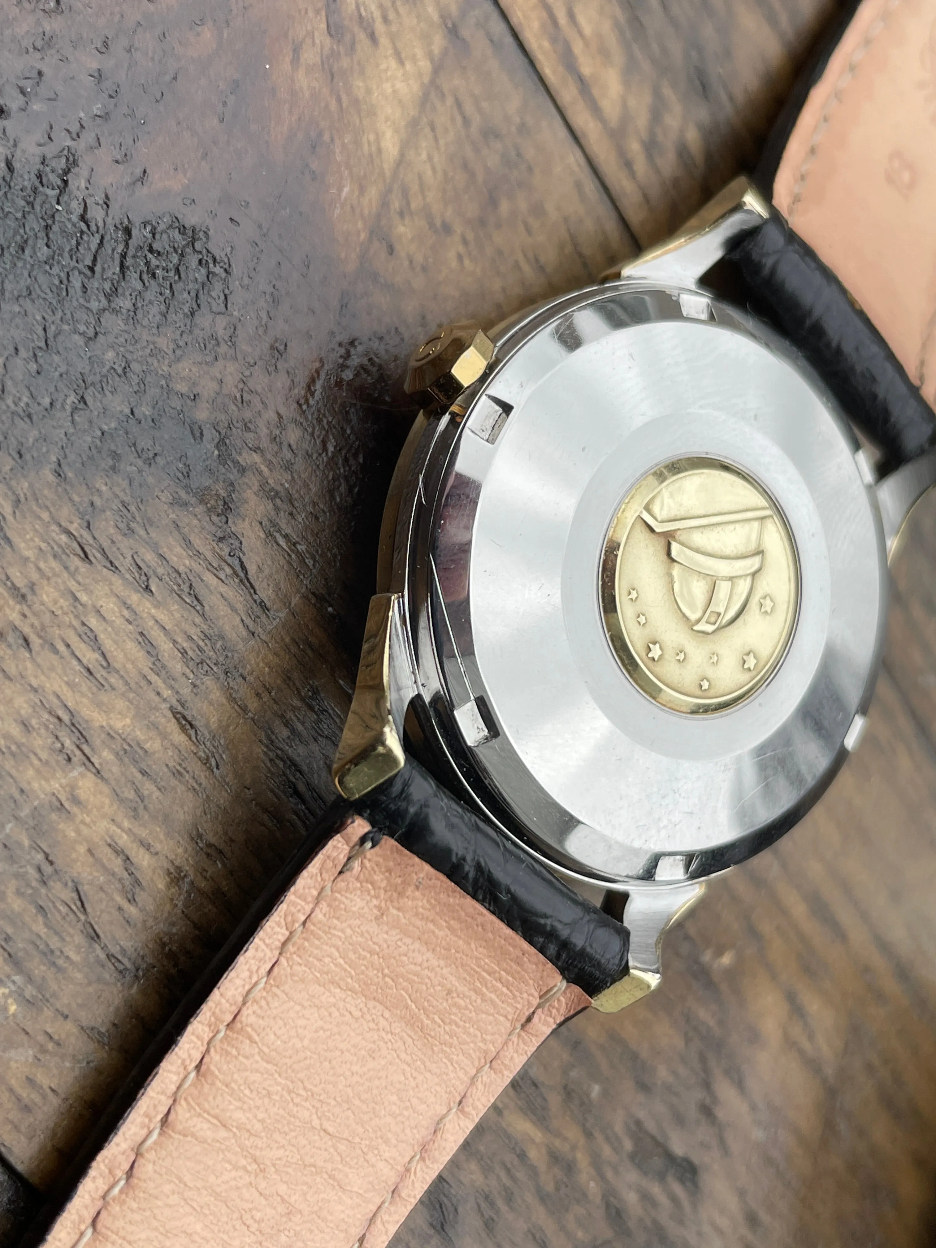Omega Constellation - 14902 - Box & Papers