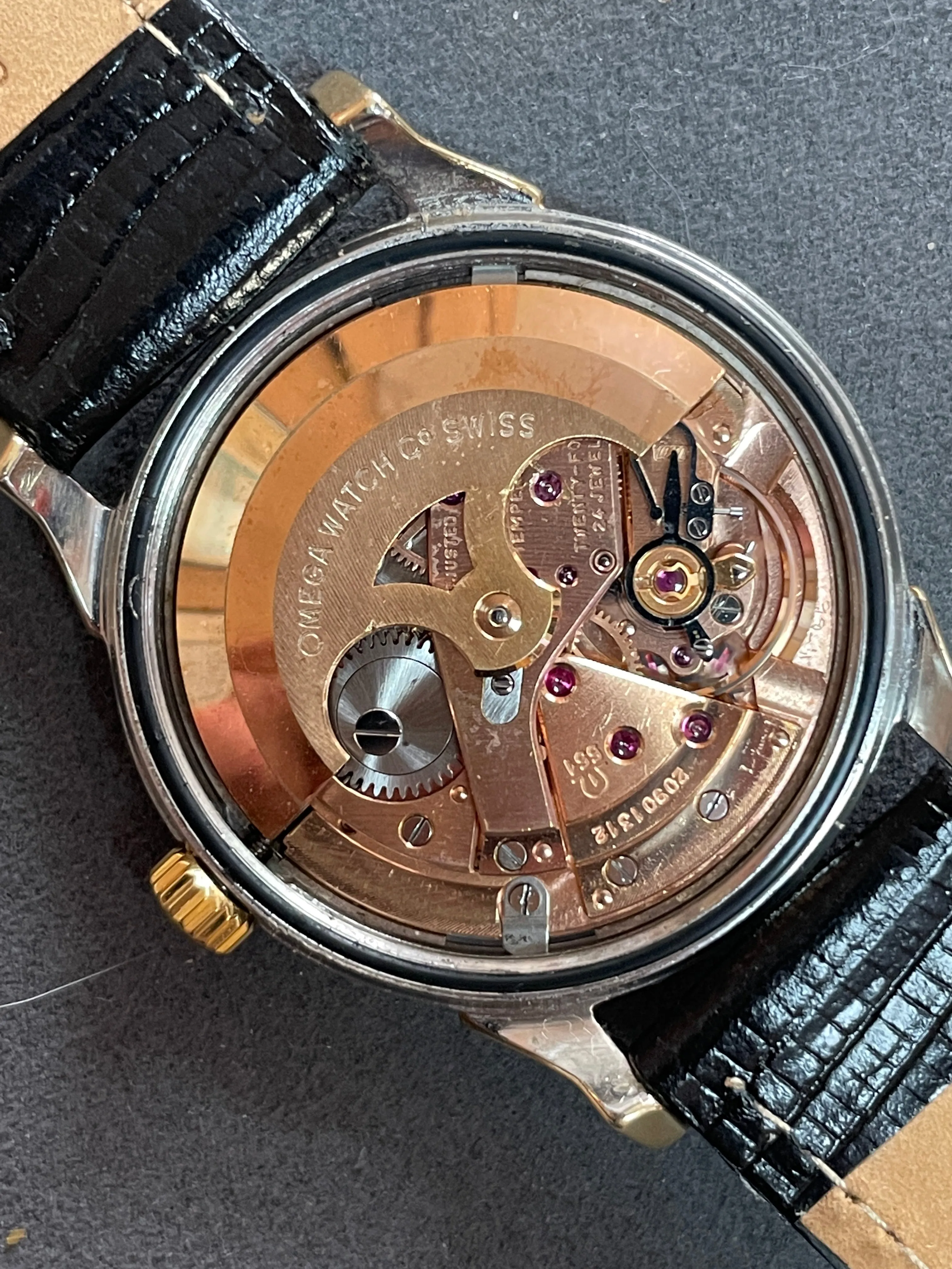 Omega Constellation - 167.005 w/ original papers.