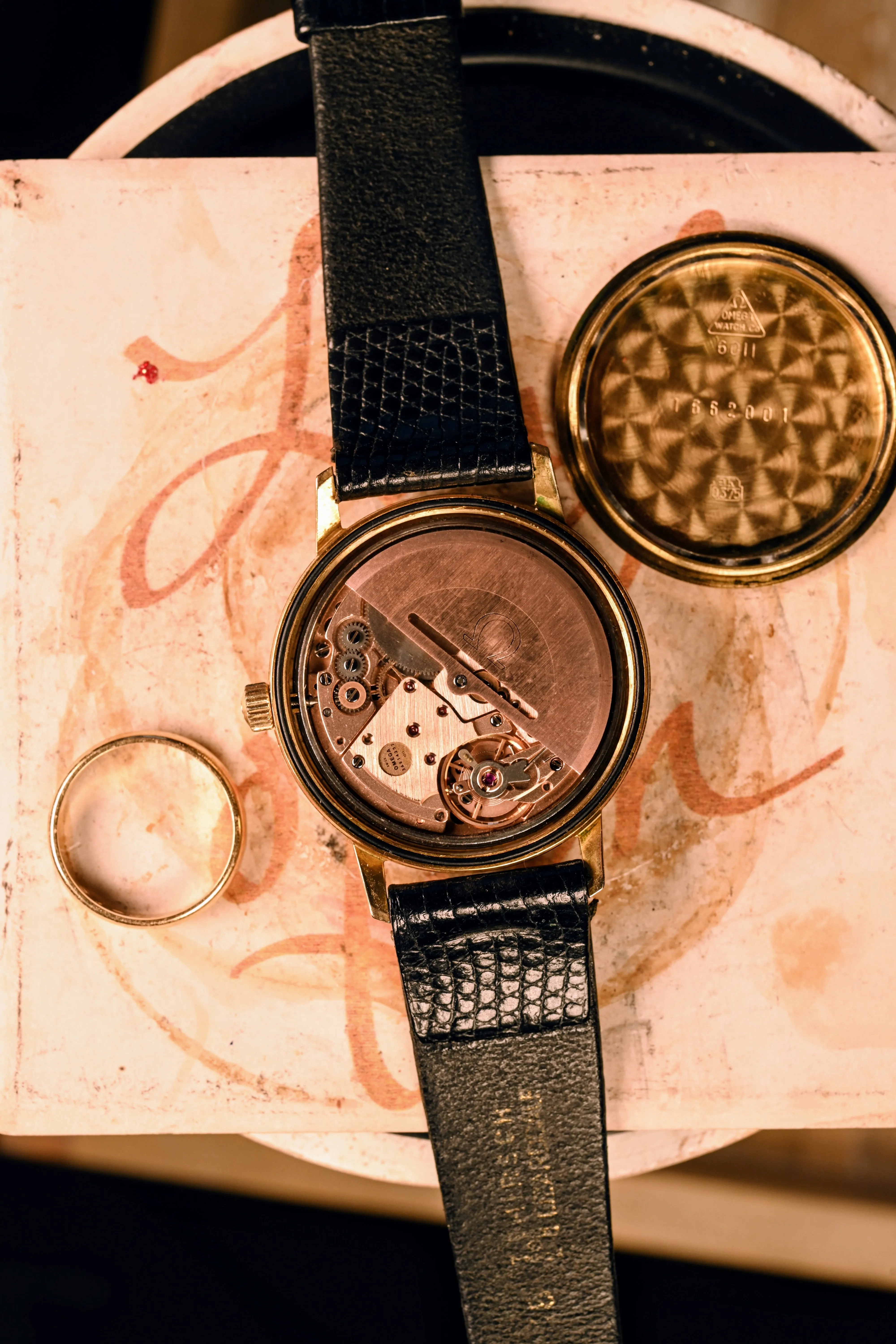 Omega Geneve 9kt Linen Dial