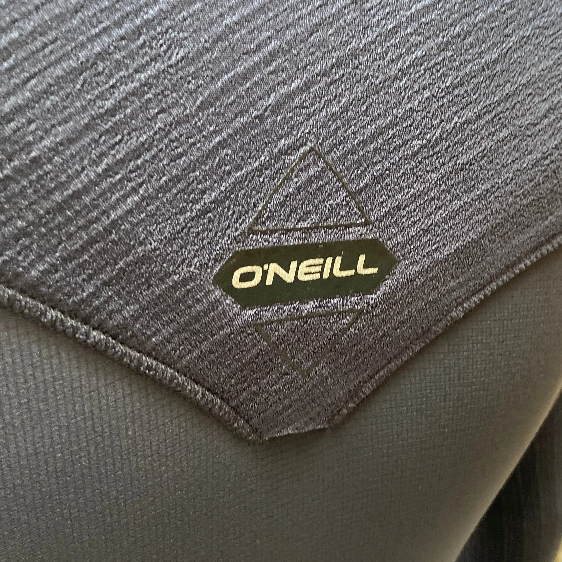 O'NEILL   HYPERFREAK  4/3 MM CHEST ZIP  BLACK