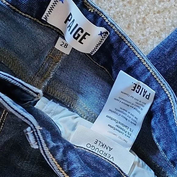 PAIGE Verdugo Ankle Skinny Mid-Rise Jeans Size 28