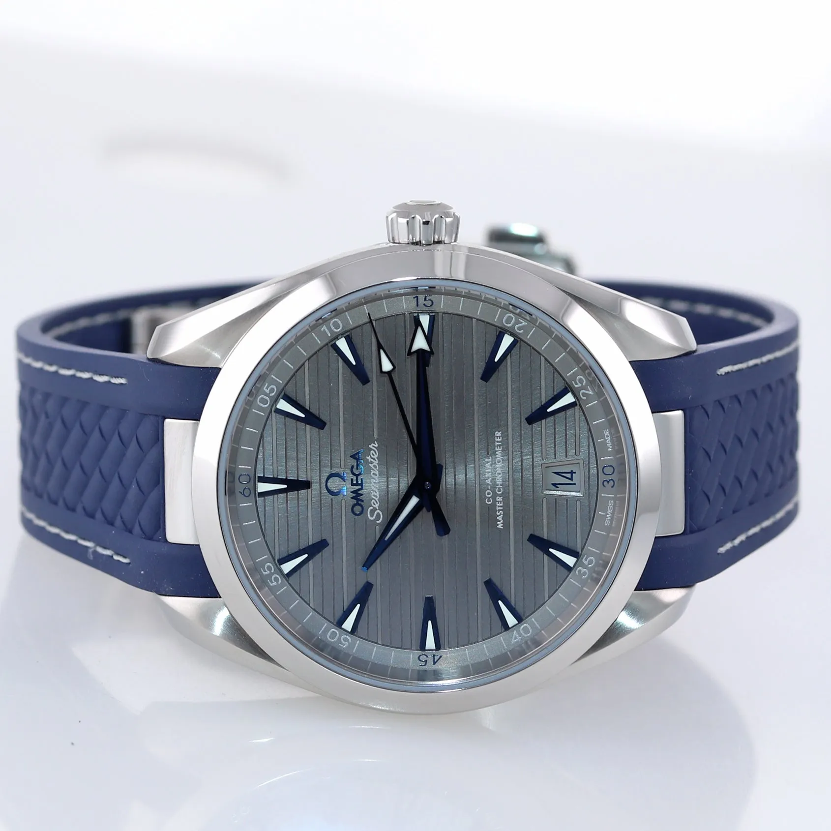 PAPERS Omega Seamaster Co-Axial Aqua Terra Grey 220.12.41.21.06.001 41mm Watch