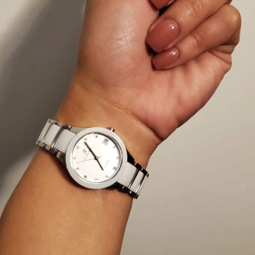 Petite Link Reign 34MM Womens Ceramic Watch In White and Silver
